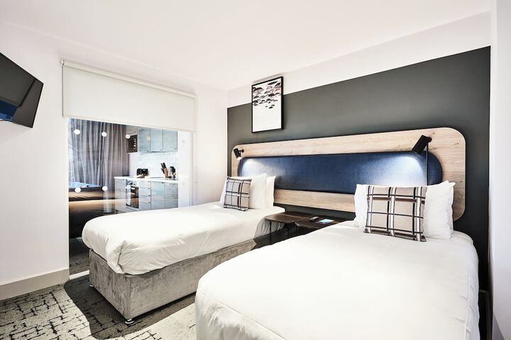 Room 19 of 45