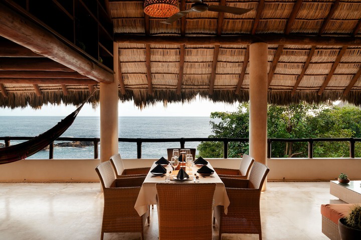 Dining Photos