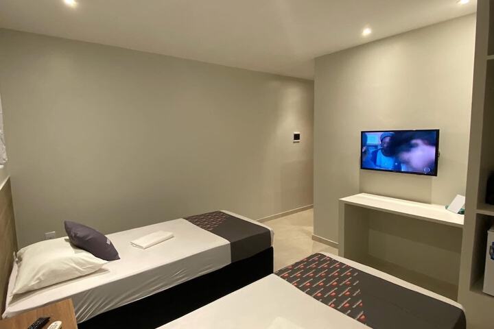 Room 22 of 73