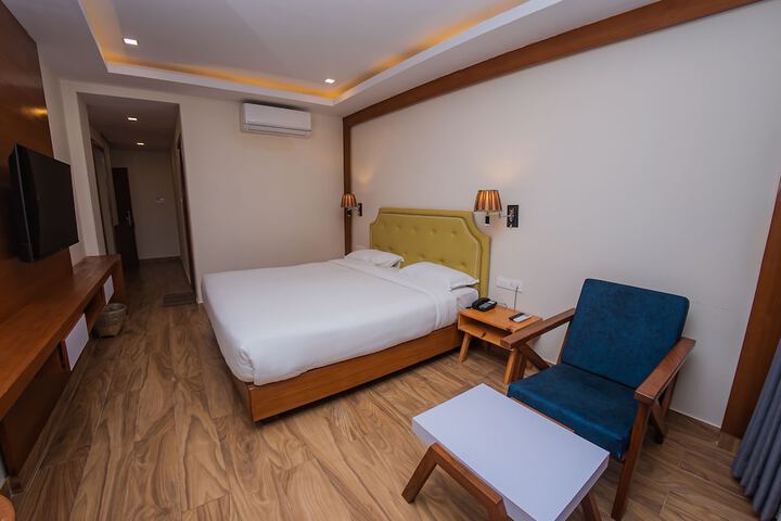 Room 31 of 100