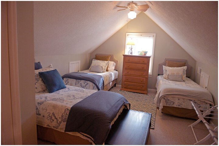 Room 125 of 400