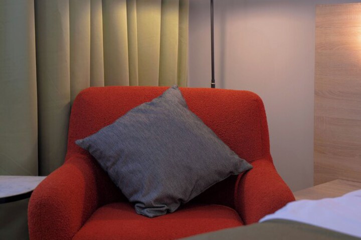 Room 6 of 29