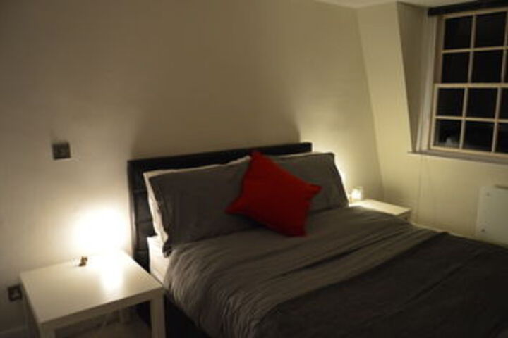 Room 18 of 34