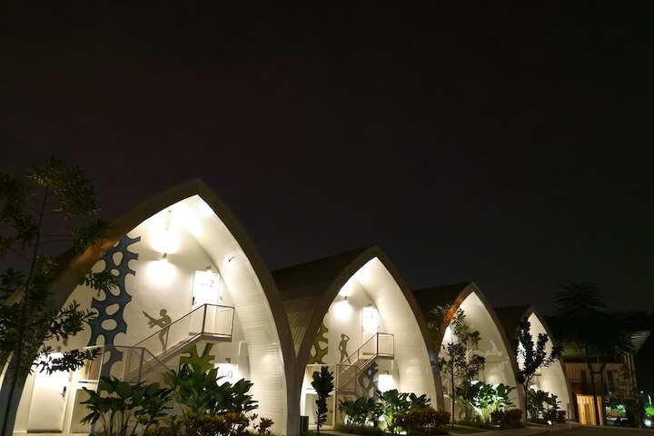 Hotel 87 of 91