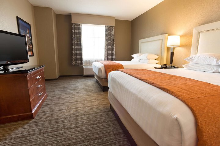 Room 8 of 41