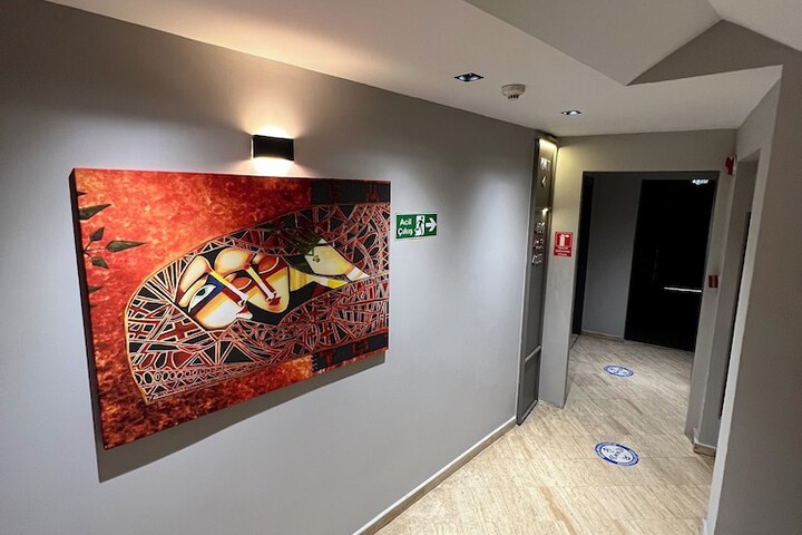 Ballroom/Hall 41 of 49