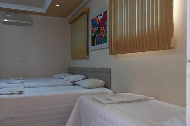 Room 34 of 62
