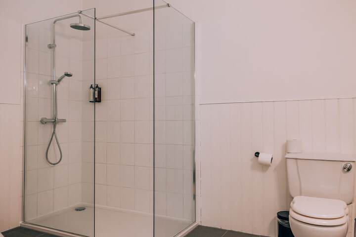 Room 40 of 52