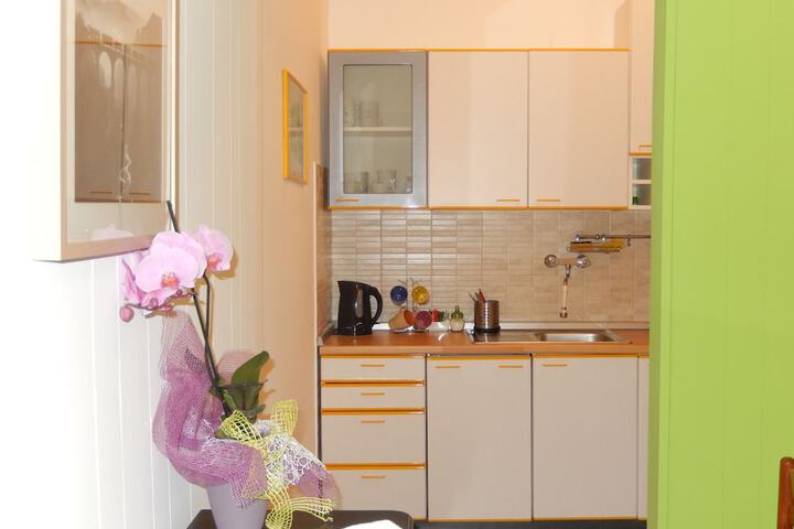 Private kitchenette