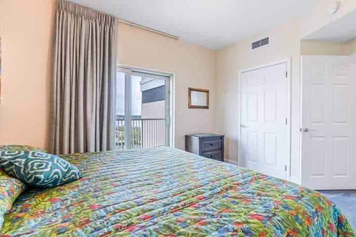 Room 10 of 134