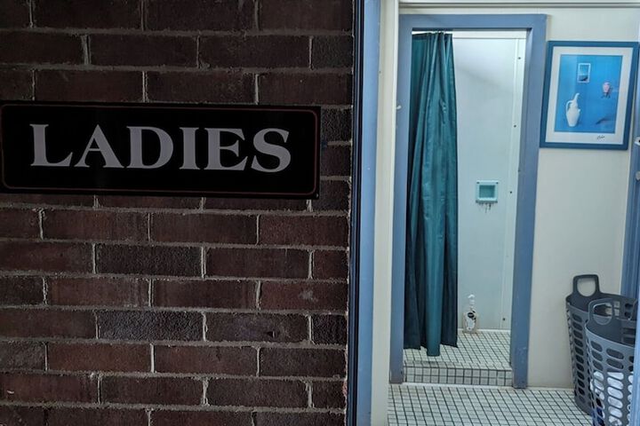 Room 5 of 19