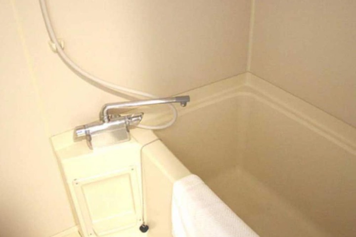 Room 10 of 81