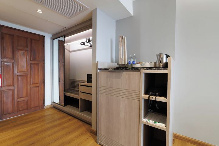 Room 15 of 73