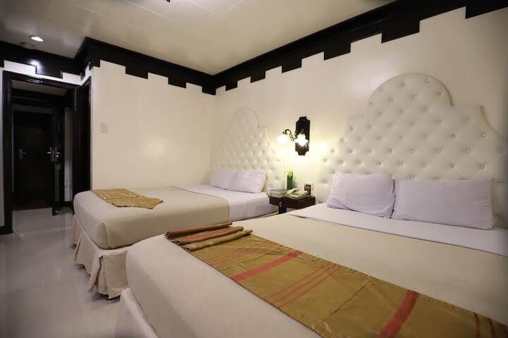 Room 22 of 168