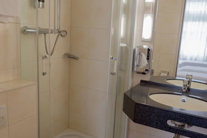 Clean Restrooms