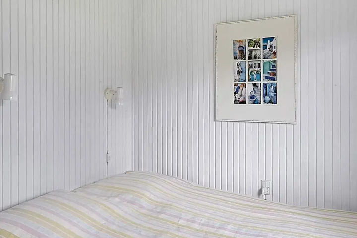 Room 5 of 19