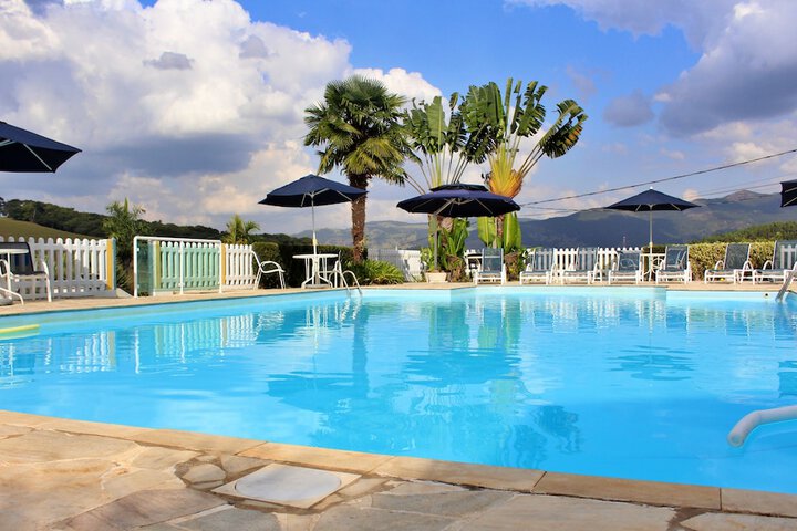 Pool 19 of 43