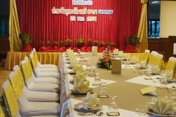 Ballroom/Hall 33 of 51