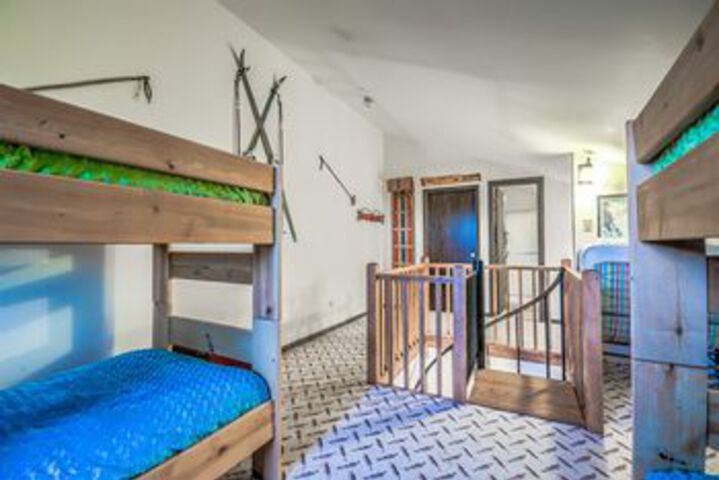 Room 87 of 155