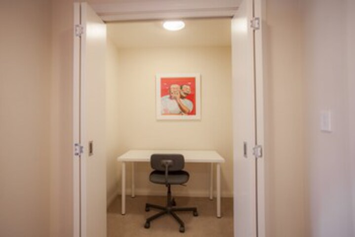 Room 10 of 123