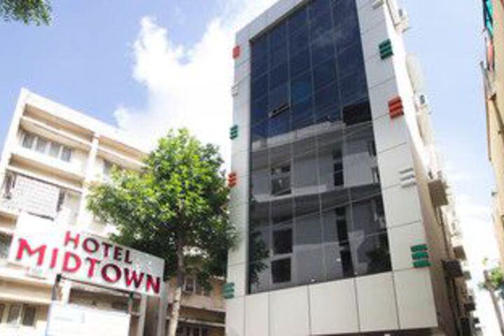 HOTEL MIDTOWN BY TREEBO HOTELS
