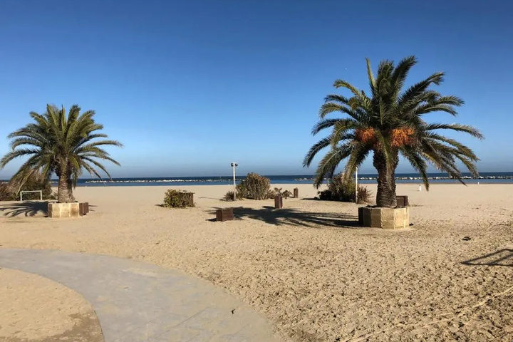 Beach 14 of 18