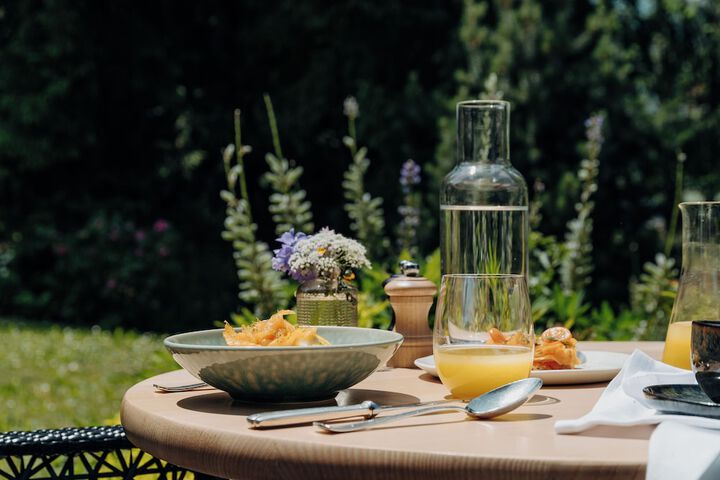 Breakfast/Coffee Service 91 of 113