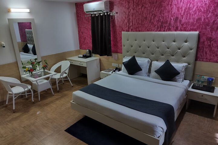 Room 2 of 21