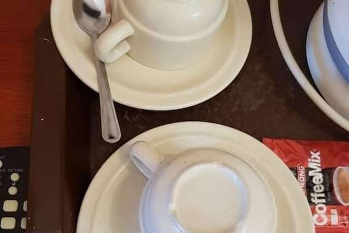 Breakfast/Coffee Service 18 of 37