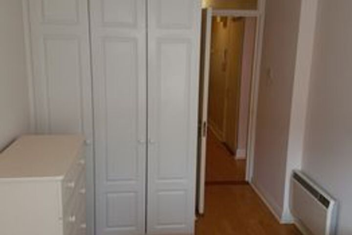 Room 16 of 33
