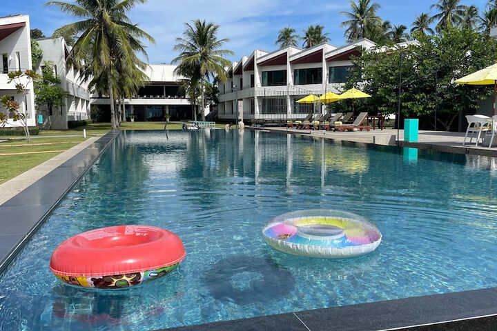 Pool 55 of 74