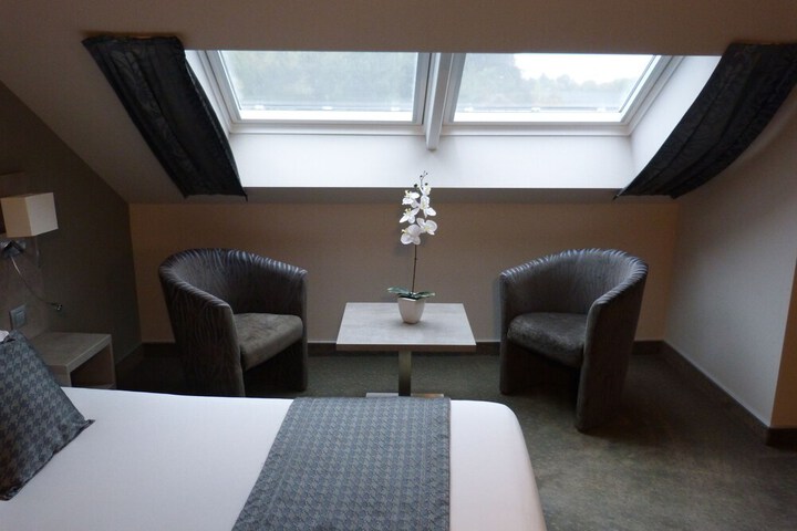 Room 15 of 55