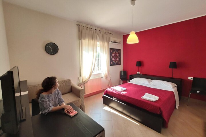 Room 10 of 40