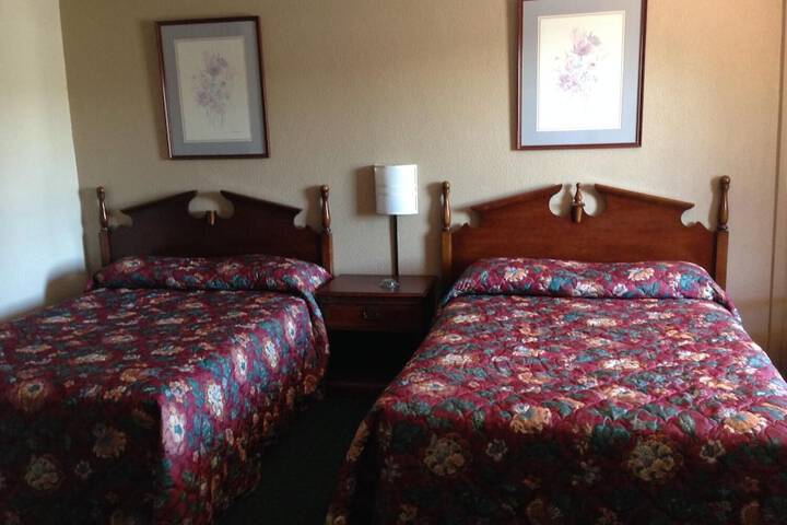 Room 8 of 20