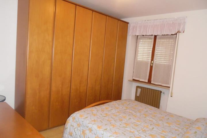 Room 3 of 17