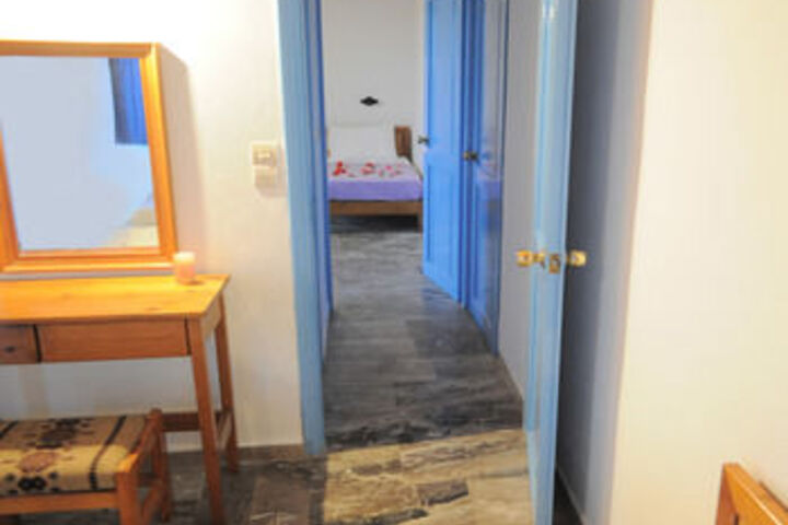 Room 15 of 29