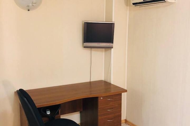 Room 19 of 40