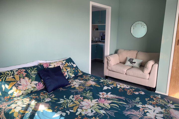 Room 14 of 17
