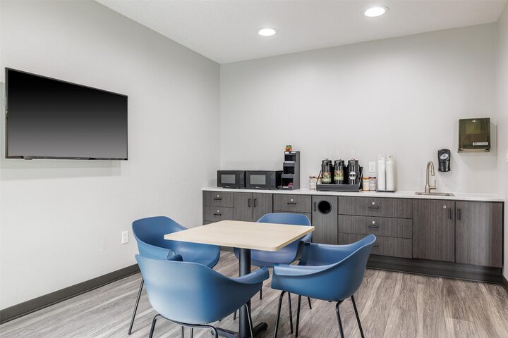 Dining Photos