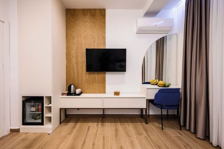 Room 9 of 59