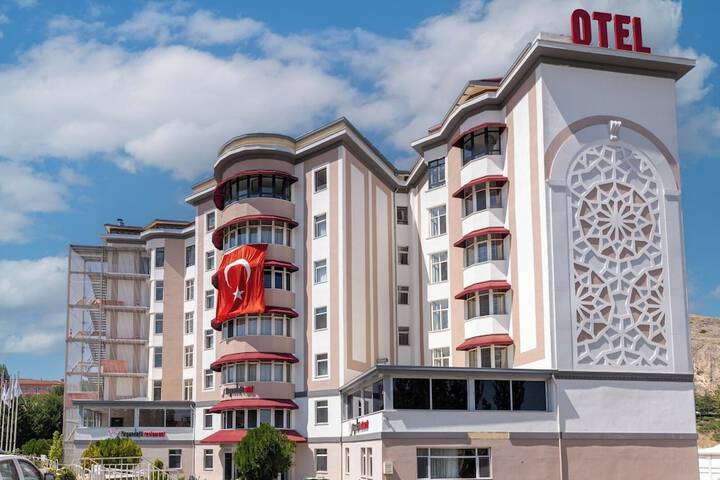 Hotel 37 of 41