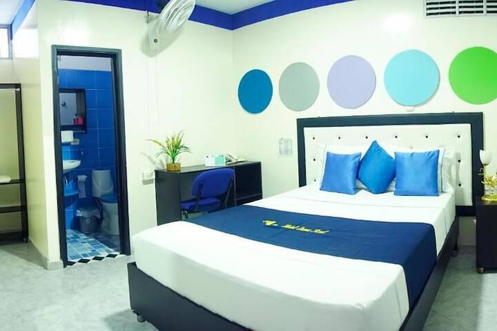 Room 15 of 41
