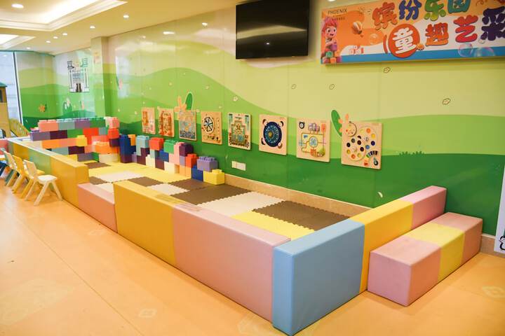 Children's play area - indoor