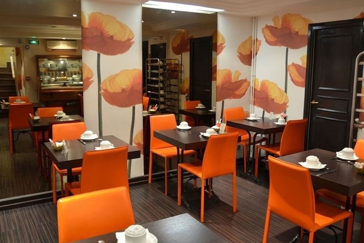 Dining 63 of 85