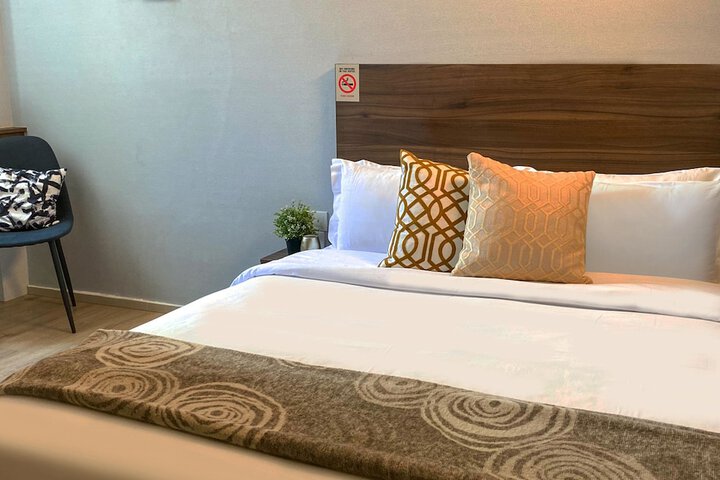 Room 7 of 39