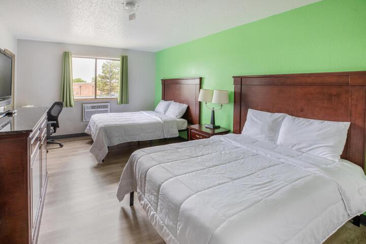 Room 2 of 24