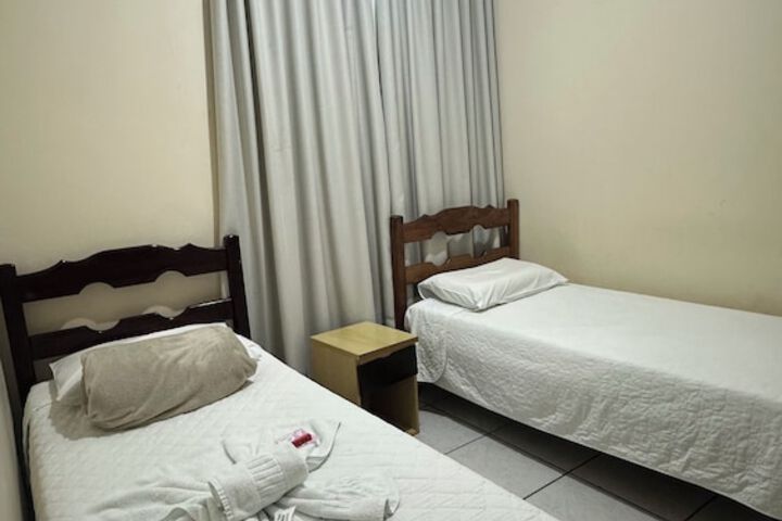 Room 54 of 90