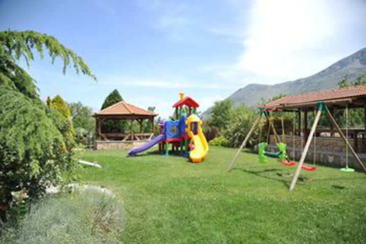 Childrens Activities 10 of 60