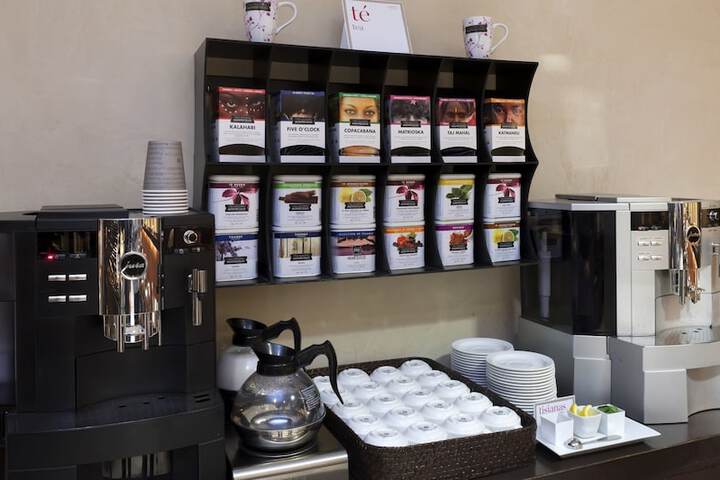 Breakfast/Coffee Service 50 of 66