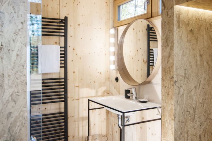 Bath Interior